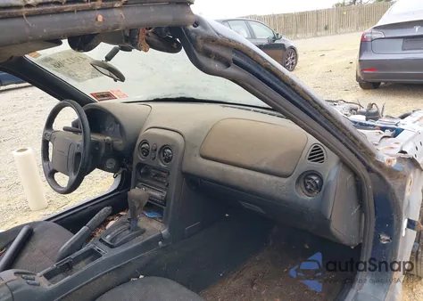 1997 Mazda Mx-5 Miata Leather Pkg/M Edition/Popular Equipment Pkg/R Pkg./Sto/Touring Pkg z USA, uszkodzony, nr VIN JM1NA3533V0721993